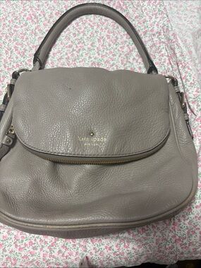 kate spade taupe gray pebbled leather shoulder bag